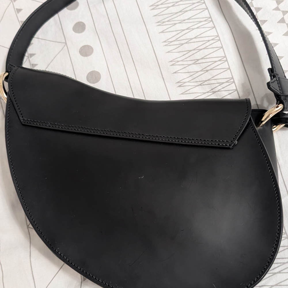 Elegant Black Women's Bag